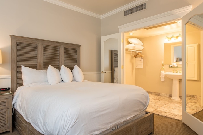 Imagen de la habitación del Hotel La Rose. Foto 17