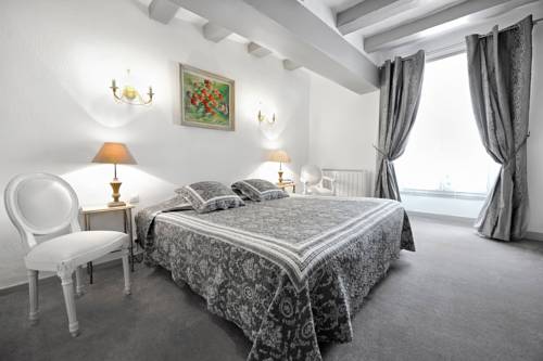 Imagen de la habitación del Hotel La Roseraie, CHENONCEAUX. Foto 2