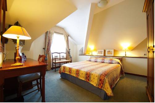 Imagen de la habitación del Hotel La Roseraie. Foto 8