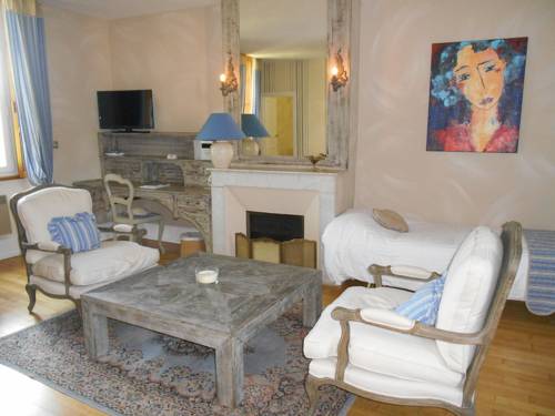 Imagen de la habitación del Hotel La Roseraie, MONTIGNAC. Foto 8