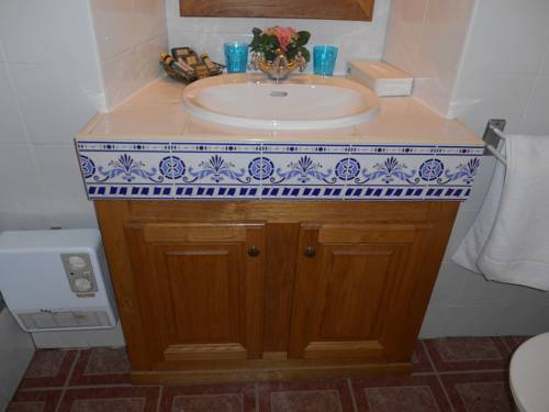 Imagen de la habitación del Hotel La Roseraie, MONTIGNAC. Foto 12
