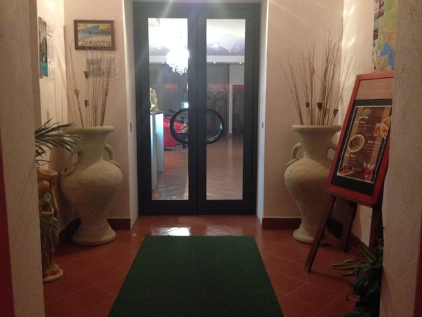 Imagen de los interiores del Hotel La Rosetta. Foto 11