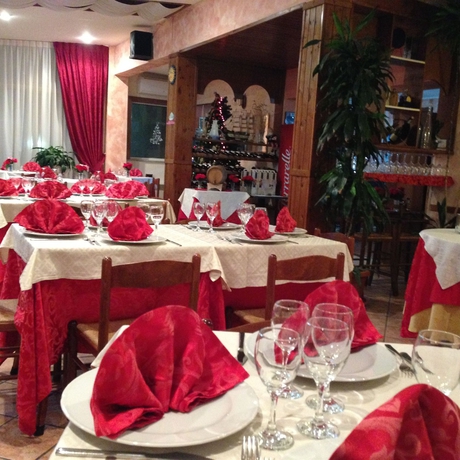 Imagen del bar/restaurante del Hotel La Rosetta. Foto 5