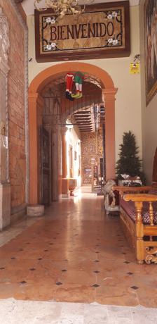 Imagen de los interiores del Hotel La Rotonda, Guadalajara. Foto 15
