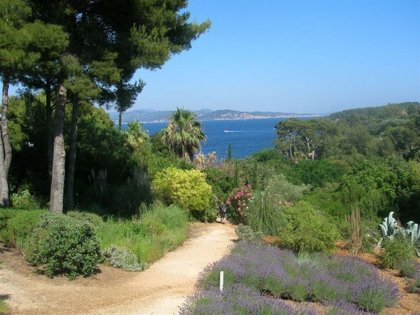 Imagen de los exteriores del Hotel La Rotonde, La Ciotat. Foto 5