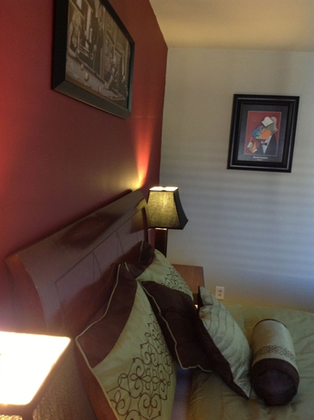 Imagen de la habitación del Hotel La Royal Viking. Foto 3