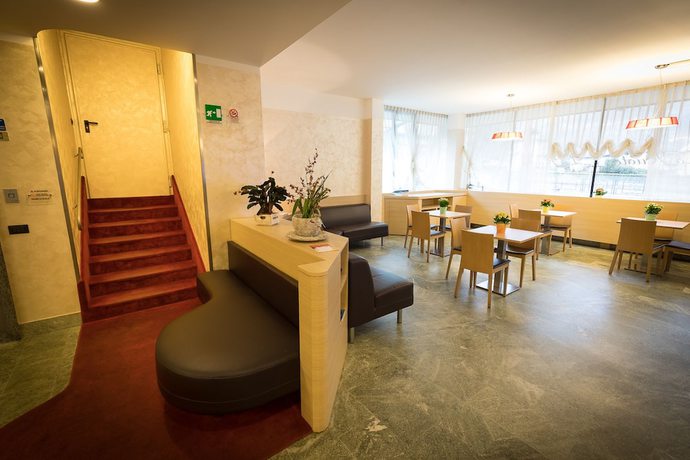Imagen de los interiores del Hotel La Ruota, Morbegno. Foto 19