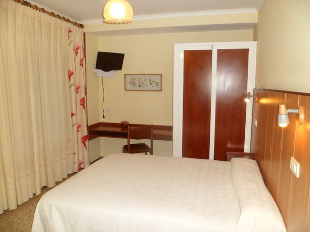 Imagen de la habitación del Hotel La Ruta. Foto 12