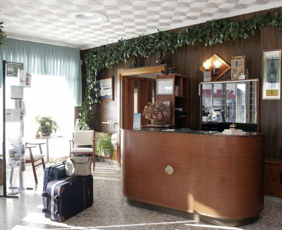 Imagen de los interiores del Hotel La Ruta. Foto 20