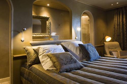 Imagen de la habitación del Hotel La Sablière. Foto 10