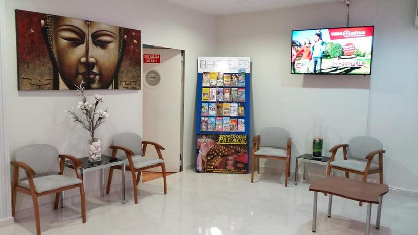 Imagen de los interiores del Hotel La Santa Faz. Foto 14