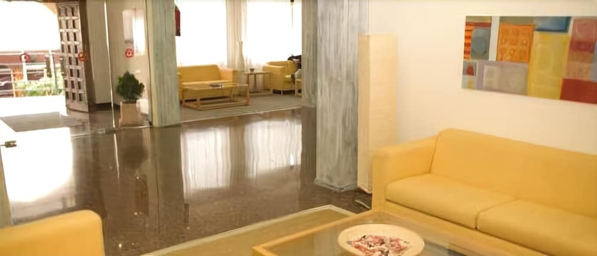 Imagen de los interiores del Hotel La Santa Maria Playa. Foto 11