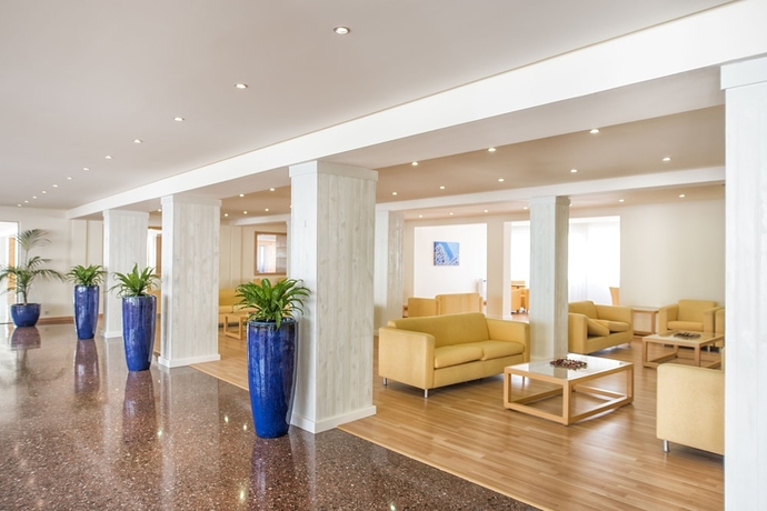 Imagen de los interiores del Hotel La Santa Maria Playa. Foto 15