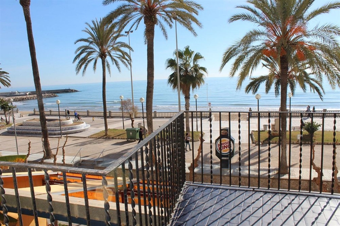 Imagen de la habitación del Hotel La Santa María, Sitges. Foto 3