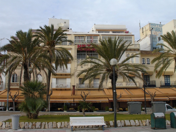 Imagen de los exteriores del Hotel La Santa María, Sitges. Foto 12