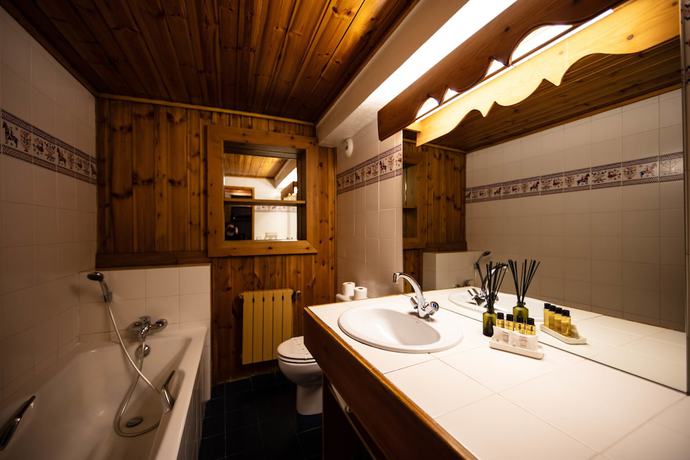 Imagen de la habitación del Hotel La Savoyarde, La Daille. Foto 14