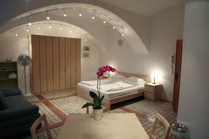 Imagen de la habitación del Hotel La Scala Apartments. Foto 12