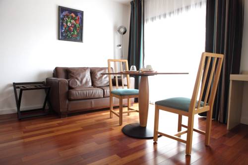 Imagen de la habitación del Hotel La Scala, Pithiviers. Foto 16
