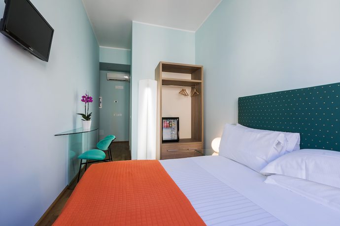 Imagen de la habitación del Hotel La Scala, Santa Mar&iacute;a Novella. Foto 8