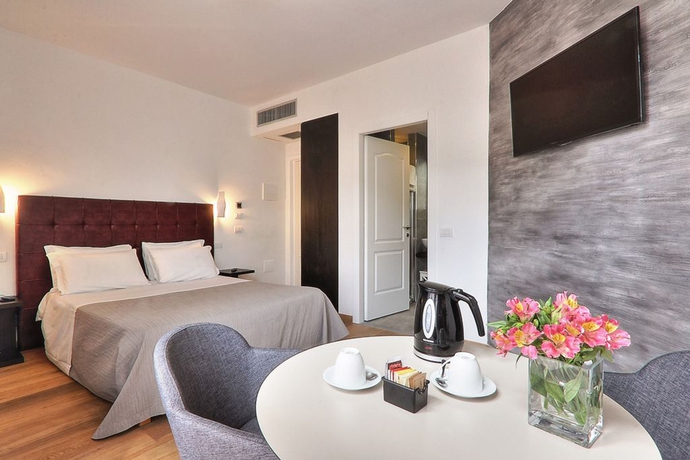 Imagen de la habitación del Hotel La Scaletta Al Ponte Vecchio. Foto 3