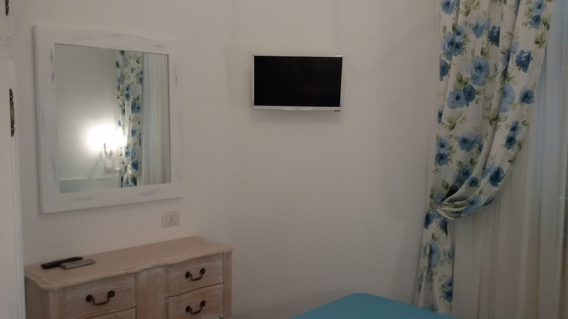 Imagen de la habitación del Hotel La Scogliera, Bordighera. Foto 10