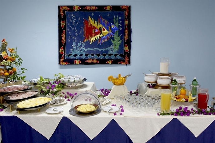 Imagen del bar/restaurante del Hotel La Scogliera. Foto 4