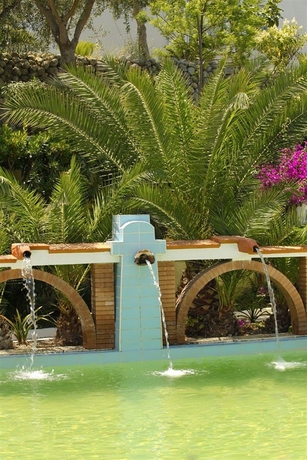 Imagen de la piscina del Hotel La Scogliera. Foto 13