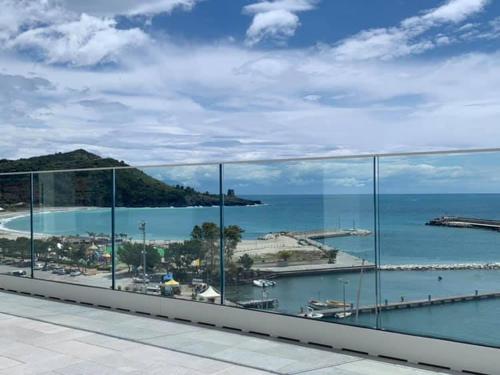 Imagen general del Hotel La Scogliera, Marina di Camerota. Foto 4