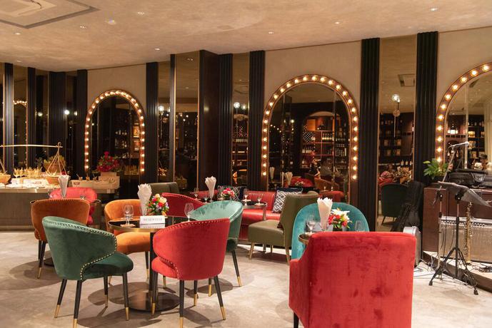 Imagen del bar/restaurante del Hotel La Seine. Foto 6