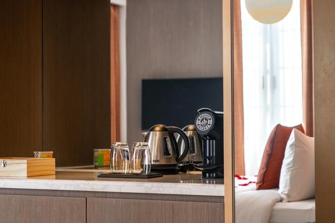 Imagen de la habitación del Hotel La Seine. Foto 23