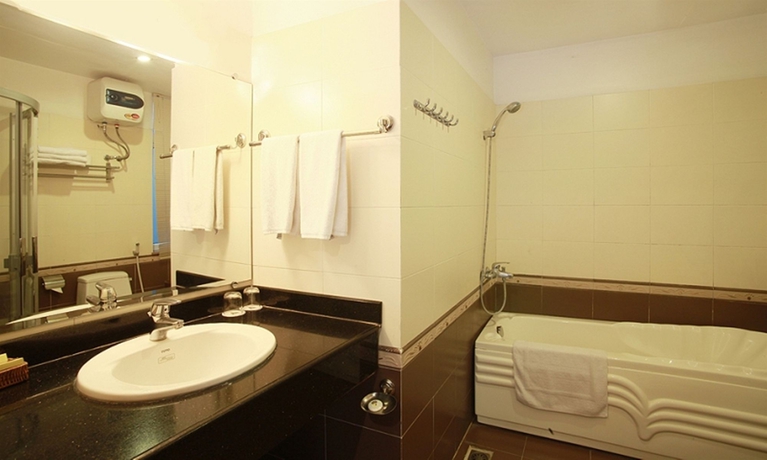 Imagen de la habitación del Hotel La Selva Premium. Foto 4