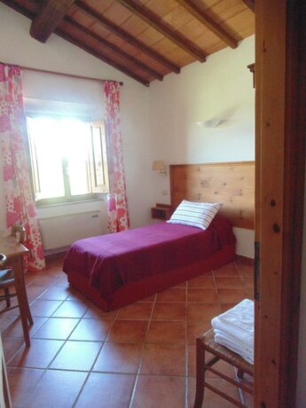 Imagen de la habitación del Hotel La Selva, San Donato Centro. Foto 15