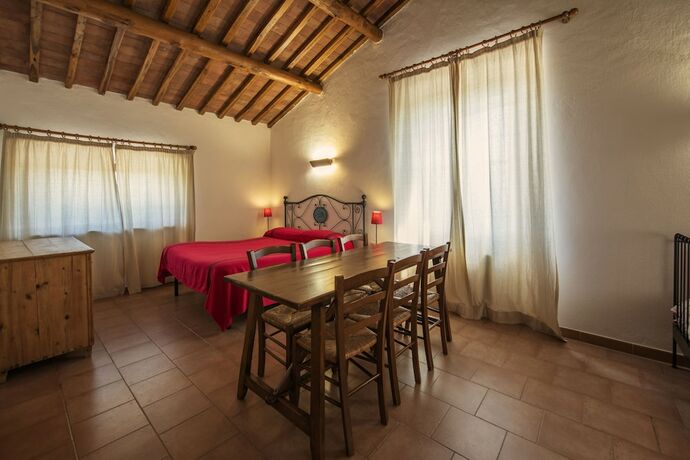 Imagen de la habitación del Hotel La Selva, San Donato Centro. Foto 20
