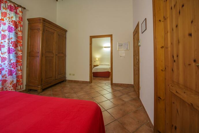 Imagen general del Hotel La Selva, San Donato Centro. Foto 10