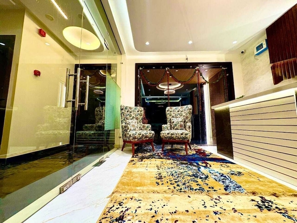 Imagen de los interiores del Hotel La Serene, Agra. Foto 14