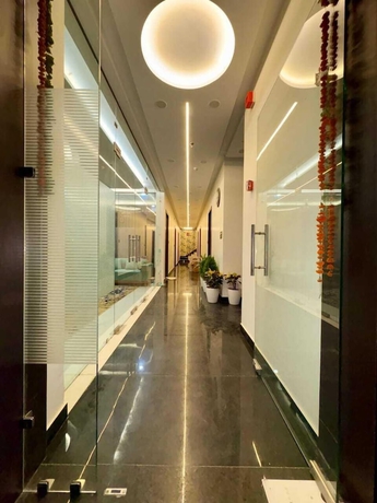 Imagen de los interiores del Hotel La Serene, Agra. Foto 15