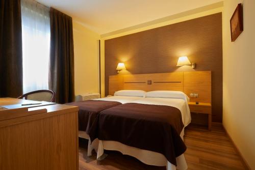 Imagen de la habitación del Hotel La Serrana. Foto 6