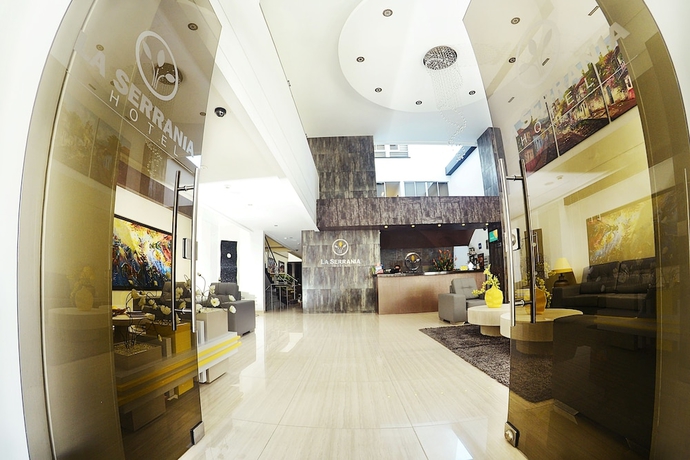 Imagen de los interiores del Hotel La Serrania. Foto 11