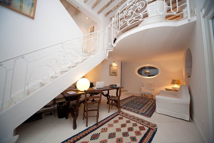 Imagen de los interiores del Hotel La Settima Luna, Lipari. Foto 14
