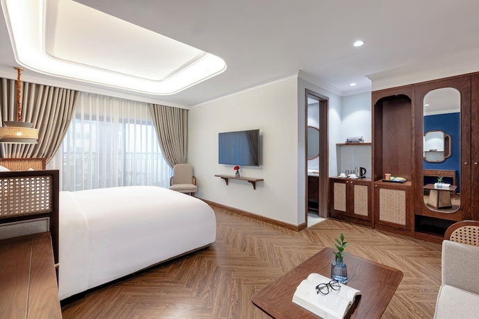 Imagen de la habitación del Hotel La Siesta Classic Hang Thung. Foto 2