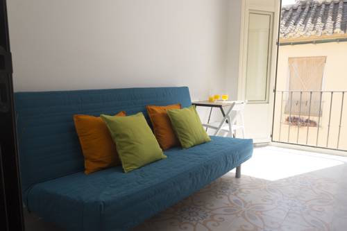 Imagen de la habitación del Hotel La Siesta De Picasso. Foto 2