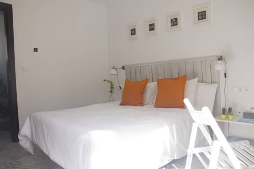 Imagen de la habitación del Hotel La Siesta De Picasso. Foto 6