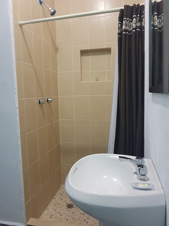 Imagen de la habitación del Hotel La Siesta Del Patron. Foto 3