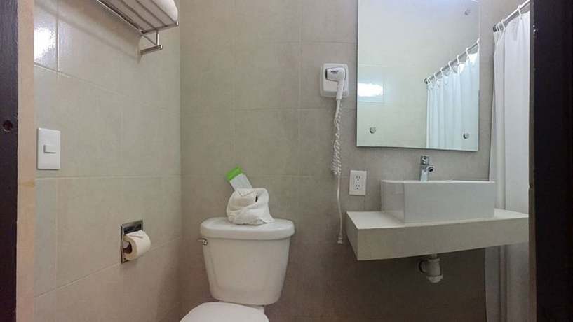 Imagen de la habitación del Hotel La Siesta, MAZATLAN. Foto 16