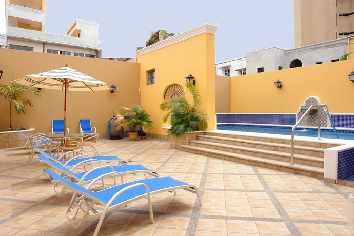 Imagen de la piscina del Hotel La Siesta, MAZATLAN. Foto 19