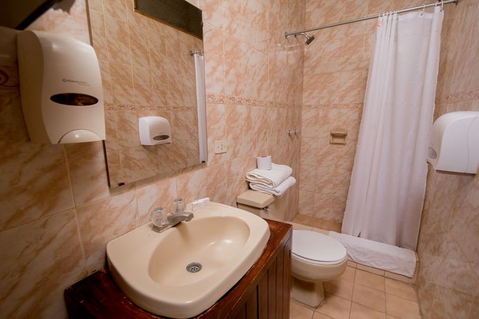 Imagen de la habitación del Hotel La Siesta Piura. Foto 12