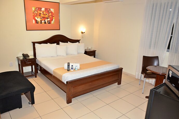 Imagen de la habitación del Hotel La Siesta, Santa Cruz. Foto 18