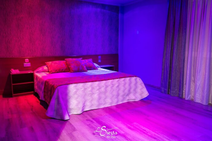 Imagen de la habitación del Hotel La Siesta, Tordesillas. Foto 19