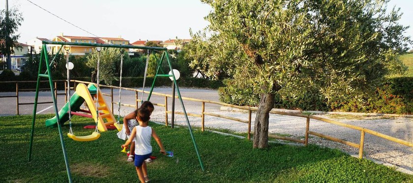 Imagen de los exteriores del Hotel La Siesta, Valle Caterina. Foto 17