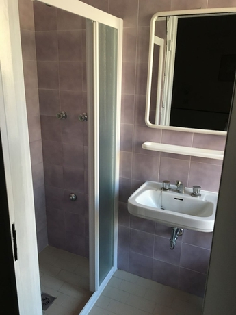 Imagen de la habitación del Hotel La Siesta, Venecia. Foto 11